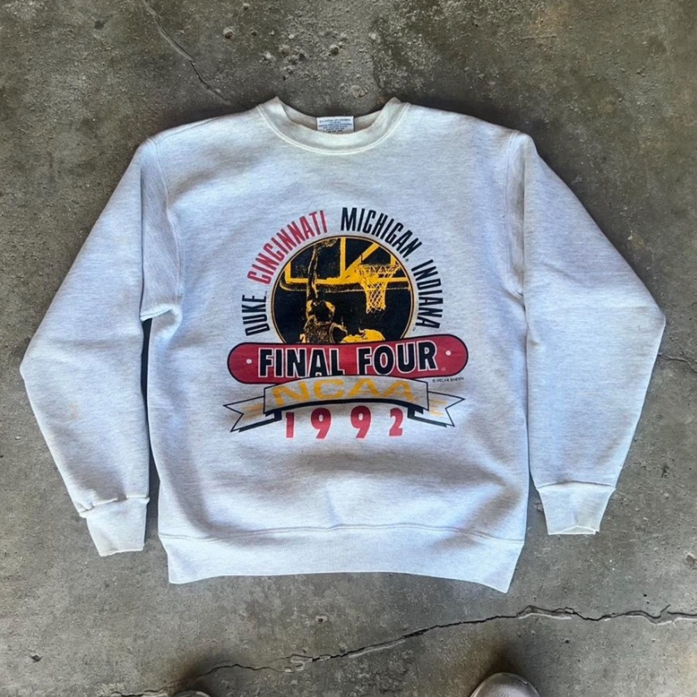 Vintage 1992 Final Four Graphic Sweatshirt - Heather Gray